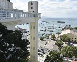 Guia de turismo é detido por extorsão em passeio no Centro Histórico