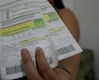 Conta de luz mais cara: Aneel mantém bandeira vermelha para julho