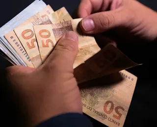 Brasil vai congelar salário mínimo? Economista defende