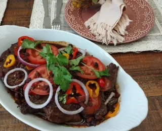 Do leite materno à  refeição, a comida afetiva traz doces  lembranças
