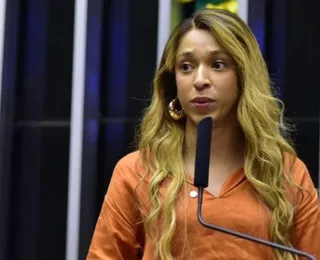 Erika Hilton nega contratação de maquiadores com verba de gabinete