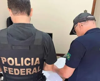 Fraude do INSS: agente da PF é flagrado com cerca de U$ 200 mil