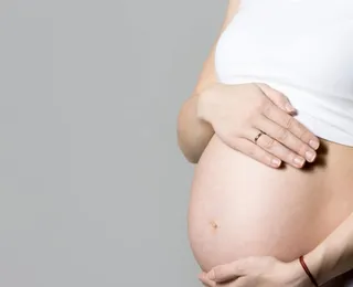 Número de filhos por mulher chega menor patamar da história, diz IBGE