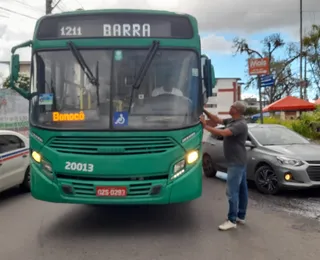 Ônibus voltam a circular em Tancredo Neves nesta quarta-feira