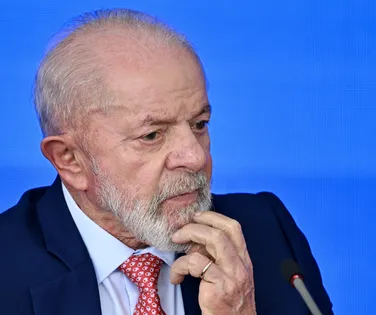 2026 ainda está em aberto, mas Lula quer Bolsonaro e vice-versa - Imagem
