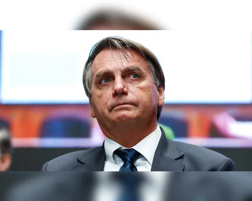 STF forma maioria para manter Bolsonaro com tornozeleira - Imagem