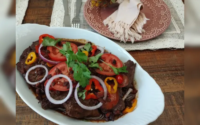 Do leite materno à  refeição, a comida afetiva traz doces  lembranças - Imagem
