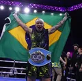 Do topo ao início: o sucesso de Bia Ferreira no boxe profissional imagem