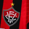 Corinthians x Vitória: onde assistir, escalações e arbitragem imagem