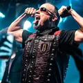 Tim Owens faz show em Salvador ao lado de bandas baianas imagem