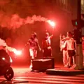 "Uma Noite de Crime": veja o caos na França após a vitória do PSG imagem