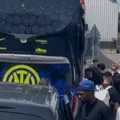 "Único idiota": torcedor foi sozinho receber o time da Inter de MIlão imagem