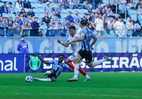 Com pênalti inexistente, Bahia é derrotado pelo Grêmio na Série A