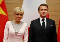 Curiosidade sobre casamento de Macron é resgatada após ‘tapa na cara’ imagem