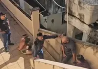 Filhos podem ter escondido corpo do pai em decomposição por até 2 anos imagem