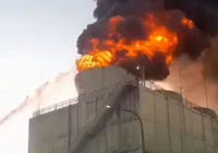 Vídeo: fábrica pega fogo no Polo Petroquímico de Camaçari imagem