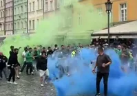 Torcedores de Betis e Chelsea brigam antes de final: veja