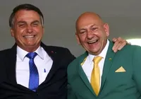 Velho da Havan fora da política? Decisão do TSE assusta aliados imagem