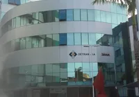 Vigilante é morto em guarita de estacionamento externo do Detran imagem