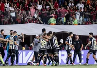 Vitória é o único time que sofreu gols em todos os jogos do Brasileirão imagem