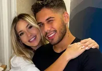 Zé Felipe faz apelo após se separar de Virginia: “Despedaçado” imagem