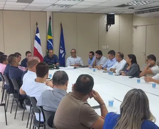 Bruno Reis reúne vereadores da base após votações e invasão à CMS