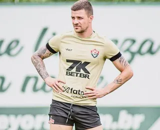 Vitória terá retorno do atacante Renato Kayzer contra o Corinthians