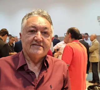 Vitória: Arena Barradão terá shopping e restaurante, diz Djalma Abreu - Imagem