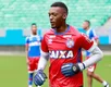 Ex-goleiro do Bahia é vítima de racismo em jogo da Série B do Baiano - Imagem