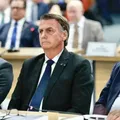 Advogado de Bolsonaro rebate acusações de Mauro Cid imagem