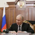 Agente da paz? Putin está disposto a mediar conflito entre Irã e Israel imagem