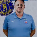 Bahia anuncia renovação de contrato do técnico Rogério Ceni imagem