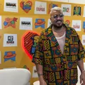 Belo rebate críticas no São João em Salvador: "Tem espaço pra todo mundo" imagem
