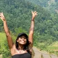Juliana Marins é vista imóvel a 500 metros em vulcão na Indonésia imagem