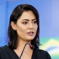 Chamada de prostituta, Michelle Bolsonaro aciona Justiça imagem