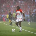 Ex-Bahia vive de história de cinema com lesão e gol do título; assista imagem