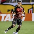 Ex-jogador do Vitória é preso em ação que apreendeu 187 kg de maconha imagem
