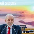 Lula reage a Trump sobre Bolsonaro: "Não aceitamos interferência" imagem