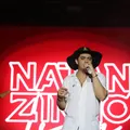 Natanzinho Lima nega polêmicas com Nattan: "Falo com ele” imagem