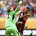 "Foi fácil": Neuer, do Bayern, comenta jogo contra o Flamengo no Mundial imagem