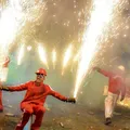 São João: os riscos com fogos que você precisa conhecer e ficar em alerta imagem