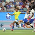 Seleção Feminina sofre virada e perde de 3 a 2 para a França imagem