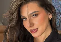 Ana Castela se irrita e rebate forte crítica de prefeito de cidade da Bahia imagem