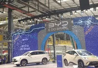 BYD apresenta primeiros carros fabricados no Brasil