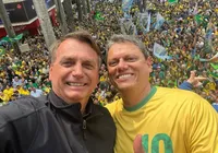 Bolsonaro cede e deve apoiar dobradinha entre Tarcísio e Michelle