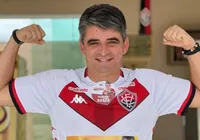 Conheça deputado e ex-zagueiro que pode aproximar Vitória da QSI