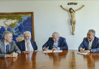 "Importante reconhecimento do que aconteceu na Bahia", diz Lula imagem