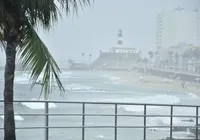 Salvador e 90 cidades da Bahia têm risco de chuvas fortes até segunda imagem
