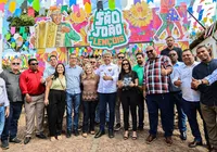 Jerônimo Rodrigues reúne mais de 90 prefeitos em caravana no São João