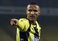 Rodrigo Becão dá prioridade à Europa após ter nome ligado ao Bahia imagem